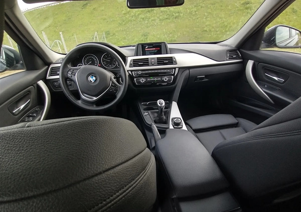 BMW Seria 3 cena 59800 przebieg: 186000, rok produkcji 2017 z Kamieńsk małe 211